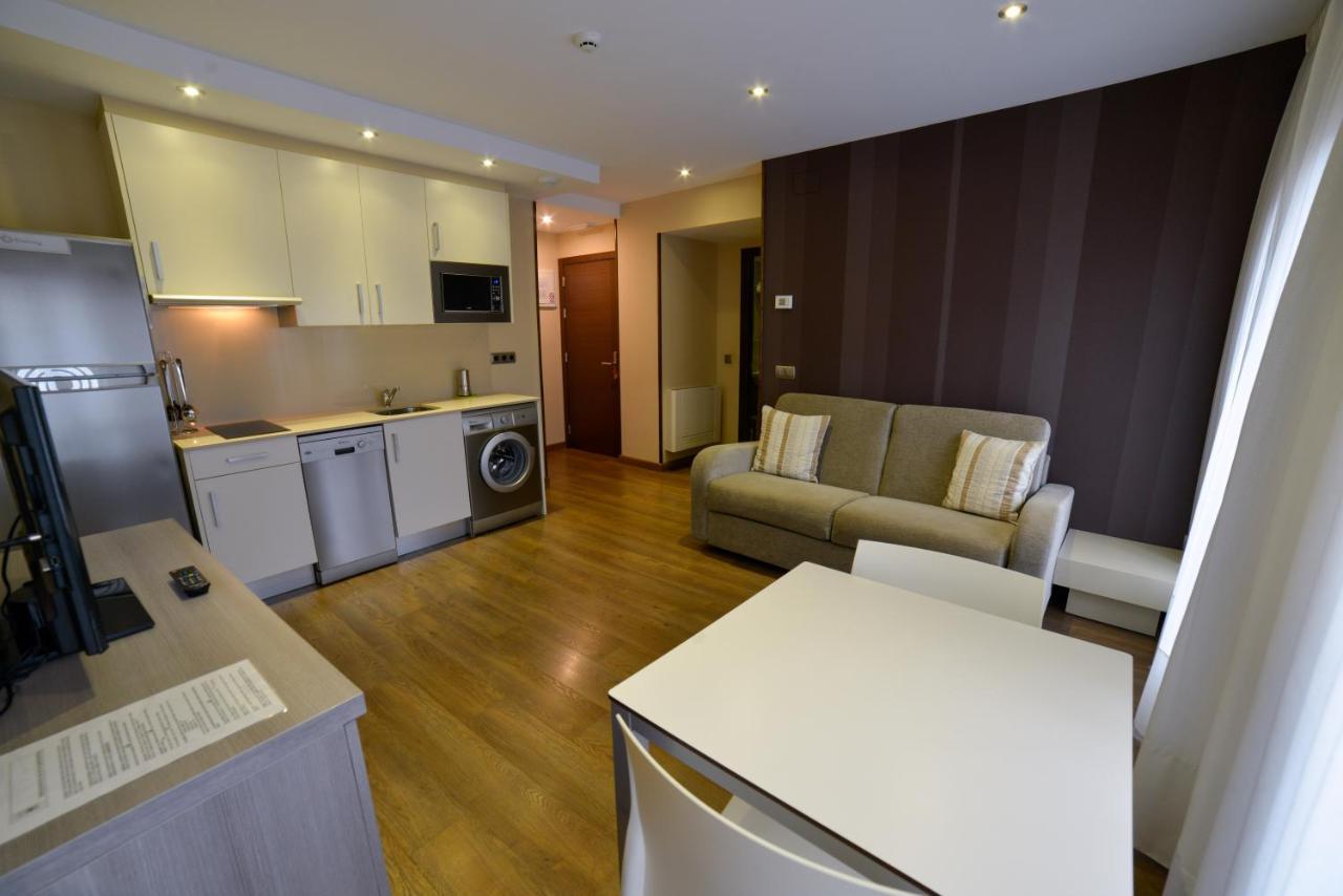 Apartamentos Turisticos Llanes Exterior photo